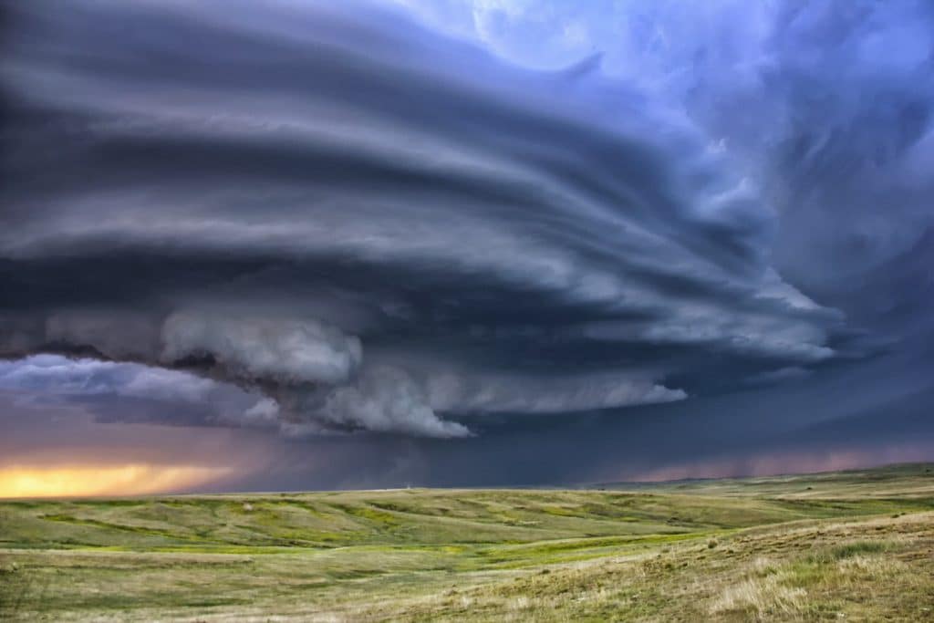 Anticyclonic supercell thunderstorm over the plains, Deer Trail, Colorado, USA